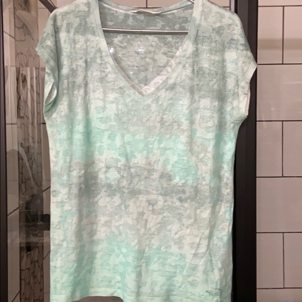 The North Face Shirt XL